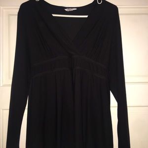 Black long sleeve maternity shirt